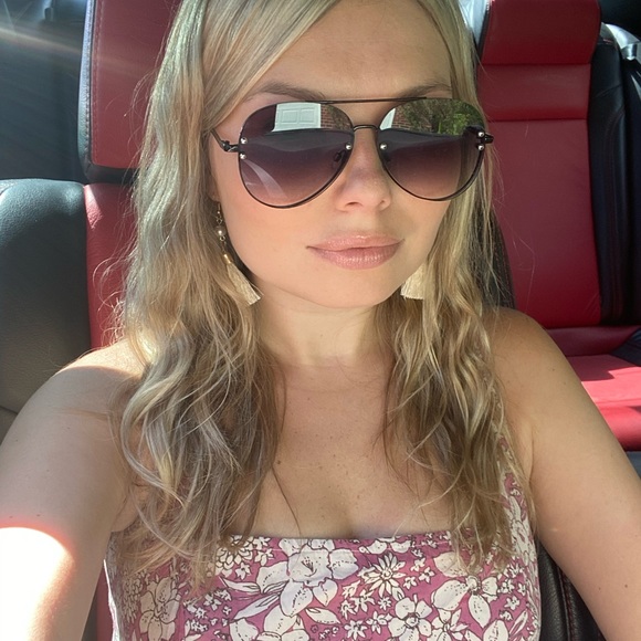 Meet the Posher - Picture 7 of 7